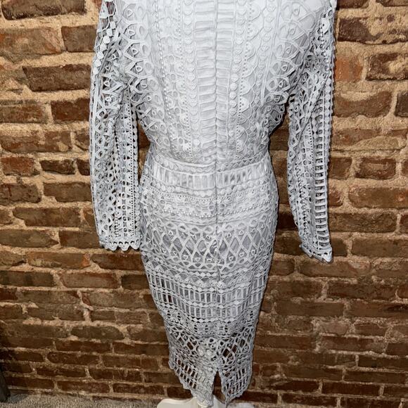 Misguided NWT High Neck Structured Lace Midi Dress Grey Sz 10 Body Con Cutout - Picture 10 of 16
